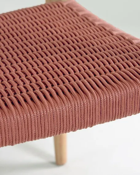 Стул Glynis массив эвкалипта с черным сиденьем | La Forma | Испания | Купить в Hallberg.ru