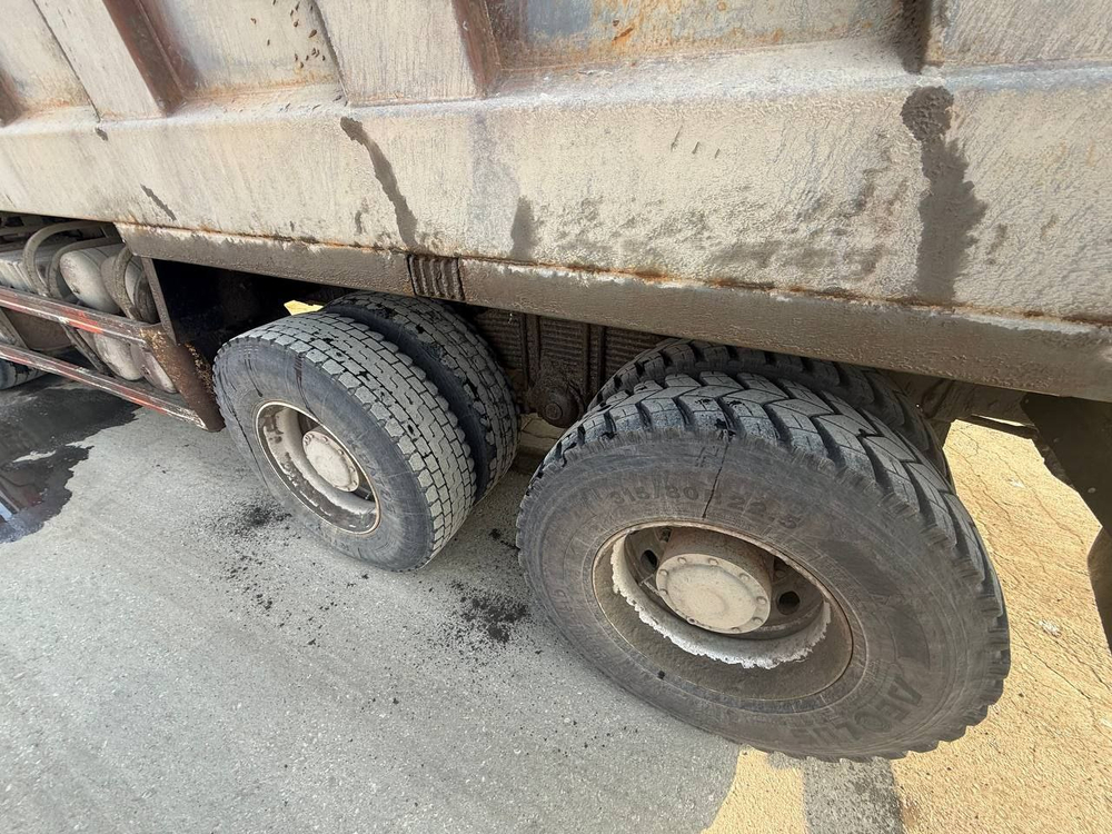 Shacman (Shaanxi) SX* 8x4 Самосвал SX33186V366 (Дизельный, 11,6 л, 423 л.с., МТ)