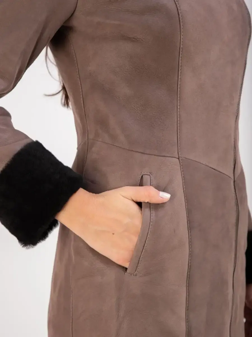 Дубленка женская натуральная длинная с капюшоном Турция