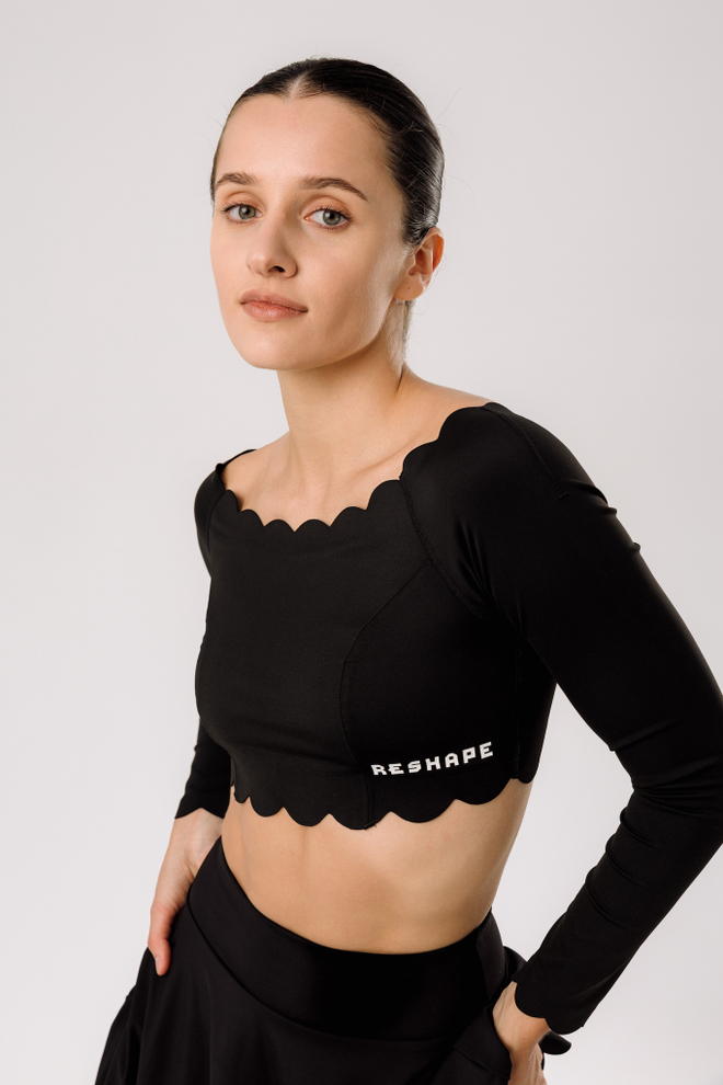 Топ с длинным рукавом с волнообразным краем