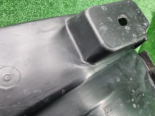 Подкрылок передний правый Volvo XC40 (2017-2022)