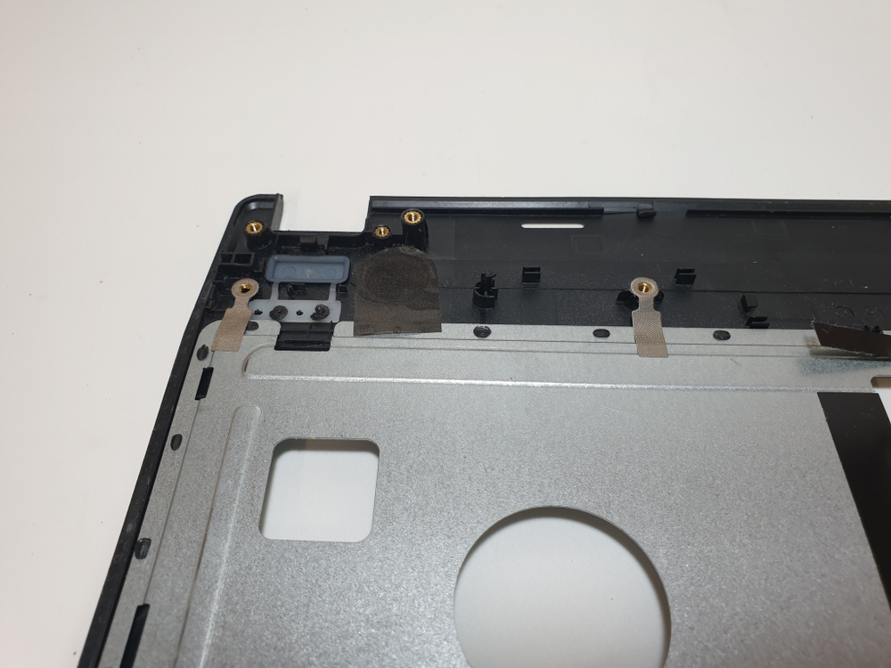 Топкейс Fujitsu A514, B0847901X дефект