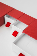 Картонный футляр‑слайдер для кольца и серёг