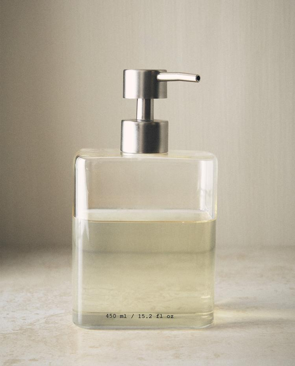 ZARA HOME ДОЗАТОР ДЛЯ ЖИДКОГО МЫЛА ИЗ БОРОСИЛИКАТНОГО СТЕКЛА, ПРОЗРАЧНЫЙ