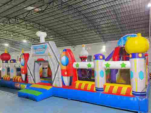 Коммерческий надувной батут «Инопланетяне», 10*5*3,5 м