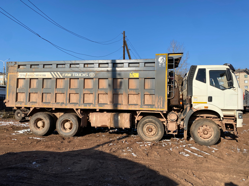 FAW J6 8x4 Самосвал СА3310Р66K24T4E5 (Дизельный, 11,1 л, 420 л.с., МТ)