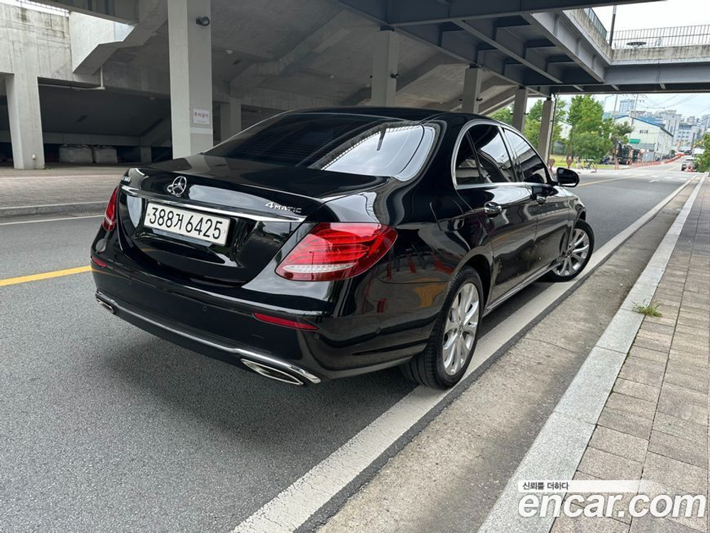 Mercedes-Benz E-Class W213 E300 4MATIC Exclusive (08.2019)