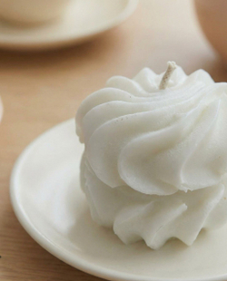 Свеча зефирка ванильная