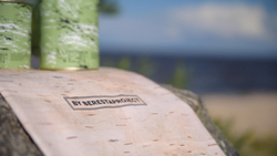 Тубус картонный с жестяной крышкой, фирменный. Для малой кружки например