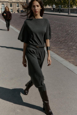 ZARA ТРИКОТАЖНОЕ ПЛАТЬЕ МИДИ С ПОЯСОМ, ТЕМНО-СЕРЫЙ