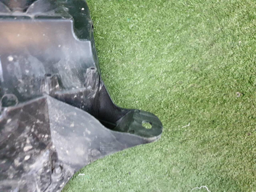 Битая Фара правая Renault Logan 2 Sandero 2 (2014-2018) галоген