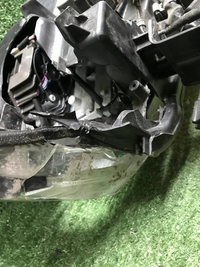 Битая Фара левая Toyota Land Cruiser 200 15-21 LED