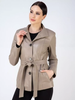 Кожаная куртка демисезонная на пуговицах с поясом