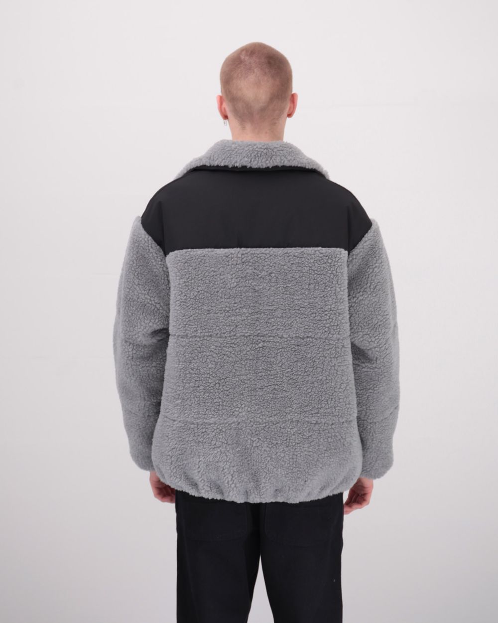 Куртка Anteater Downlight Sherpa Серая