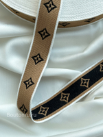 Тесьма ЛВ. узкая песочная жаккард