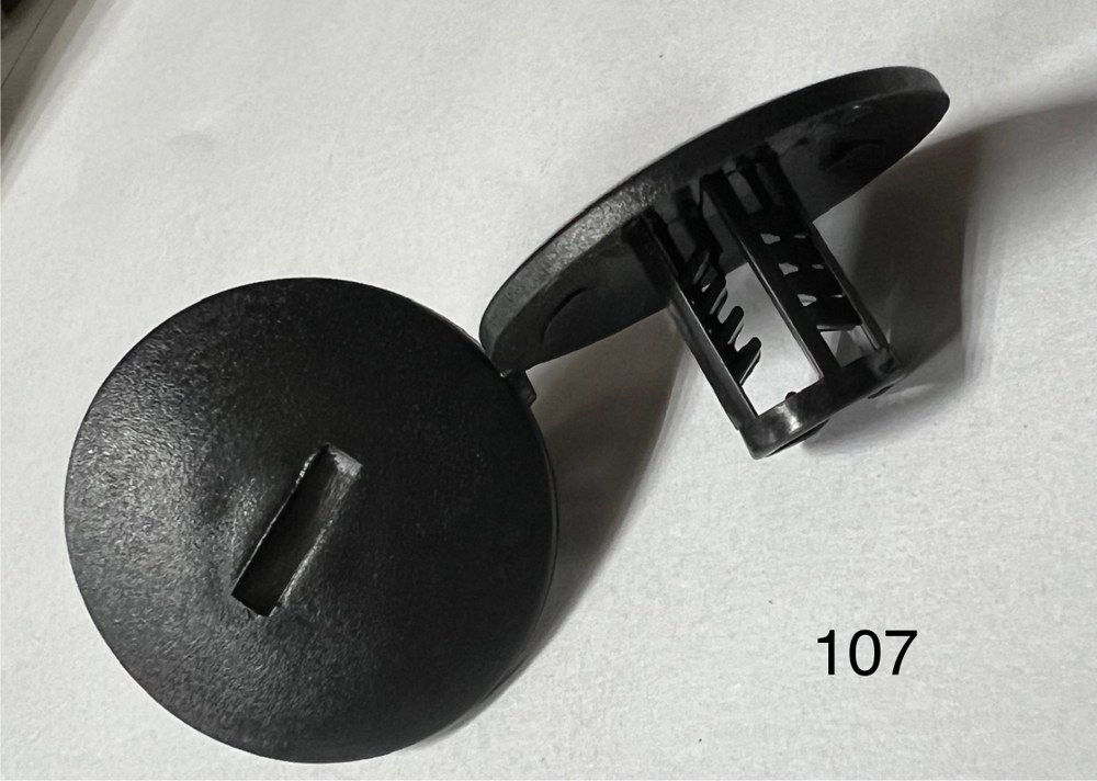 Клипса иномарка  Код- 107 (20шт/уп) Рено