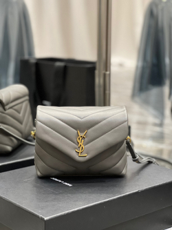 Saint Laurent Loulou 20 cm
