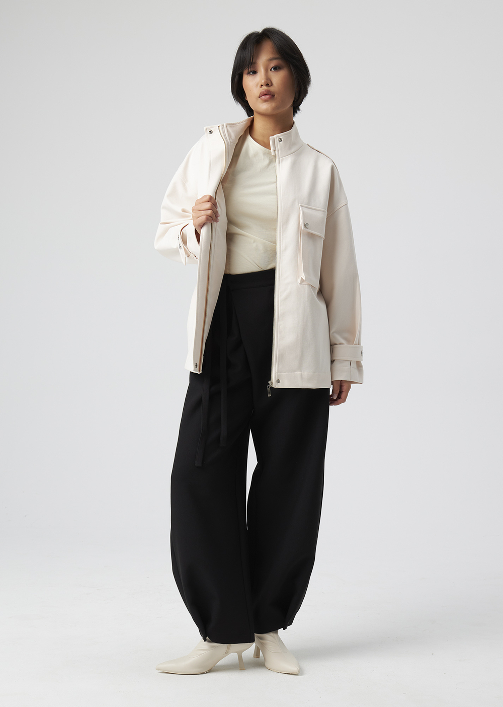 BUTTON-FRONT TROUSERS | L | BLACK