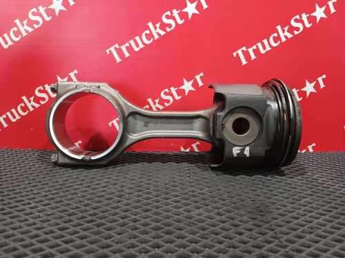 Поршень с шатуном 2023г