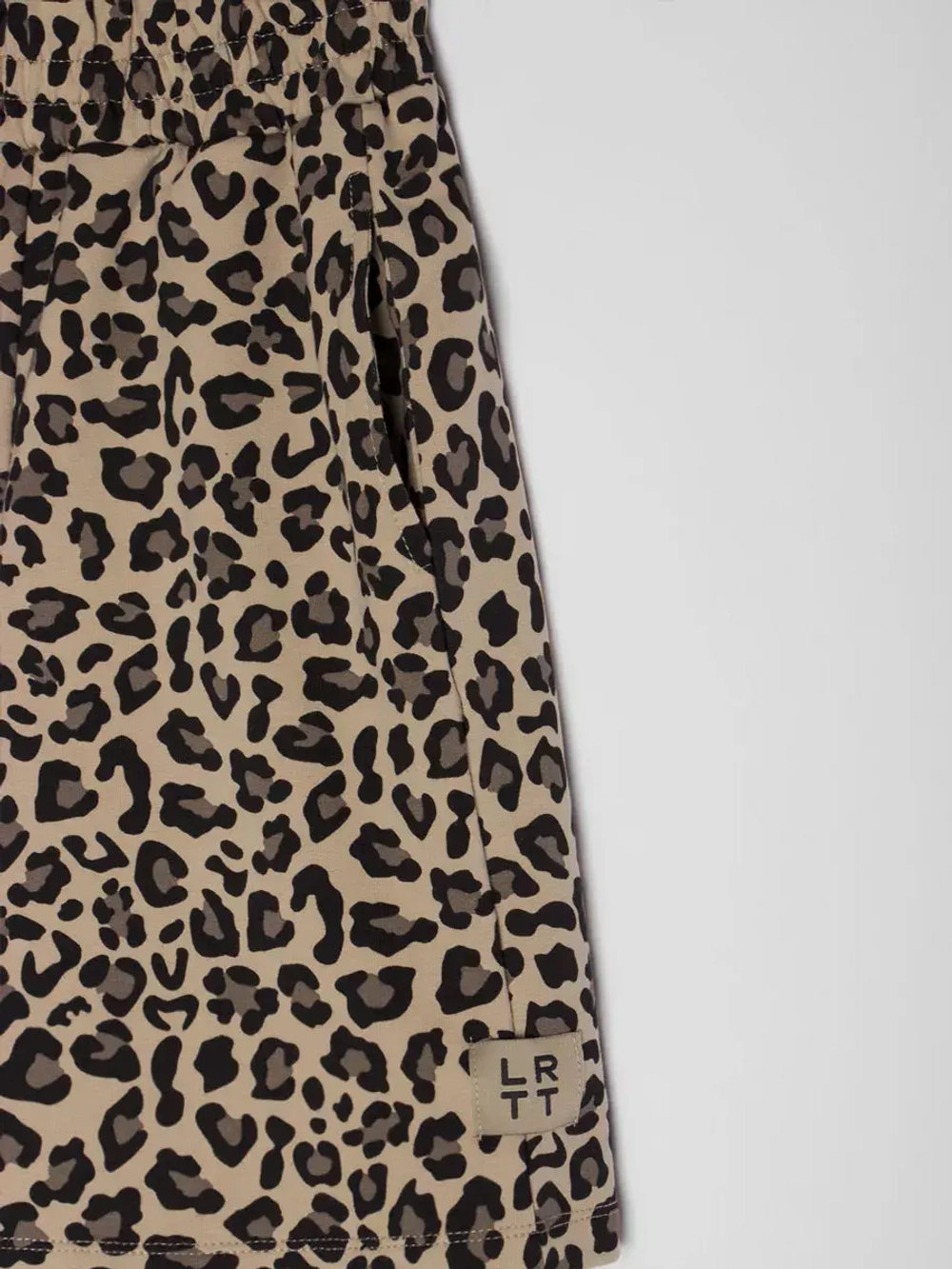 Костюм для девочки в сад топ и шорты