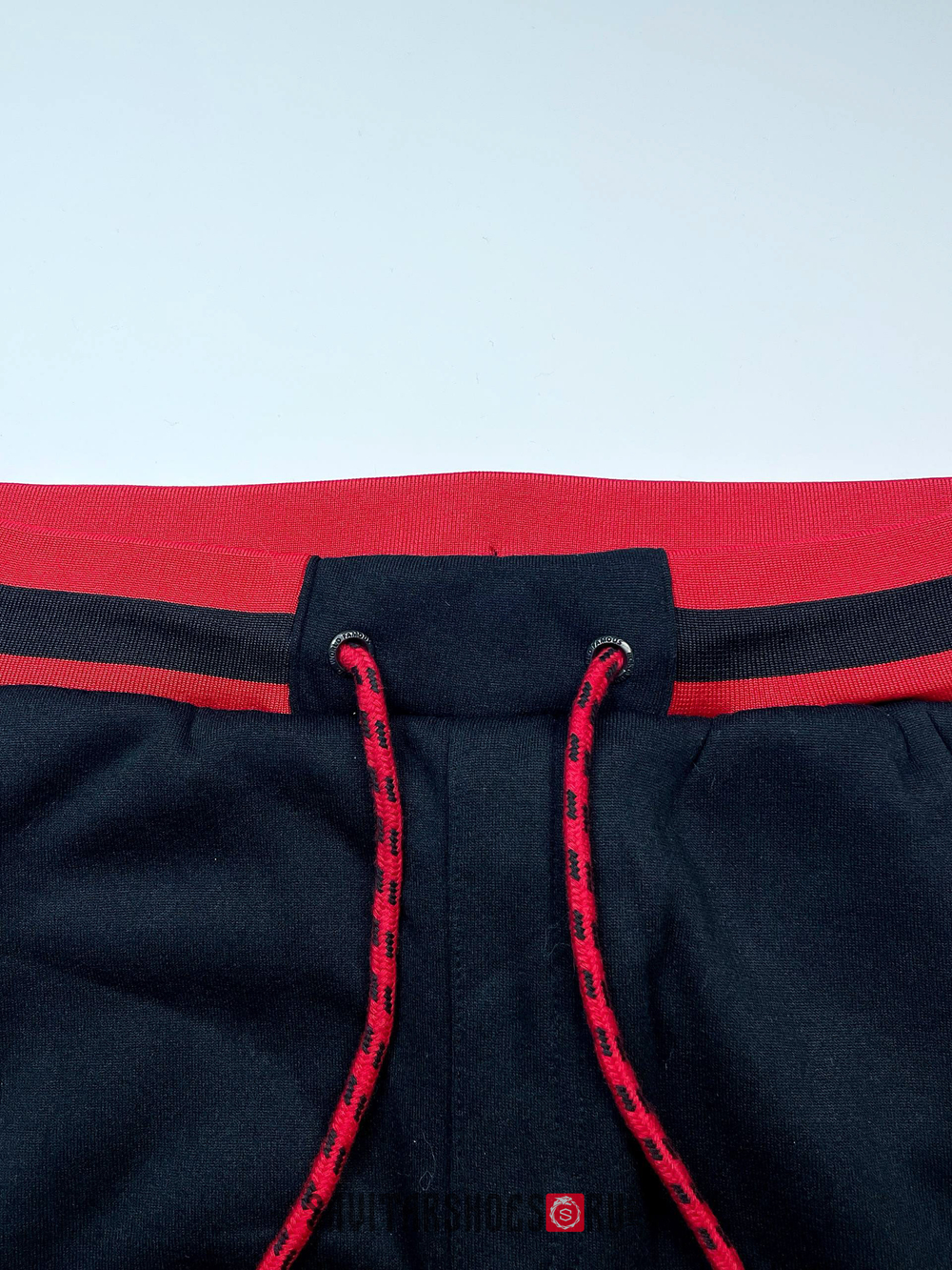 Спортивные штаны на флисе