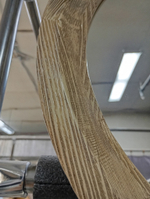 Зеркало круглое в деревянной раме