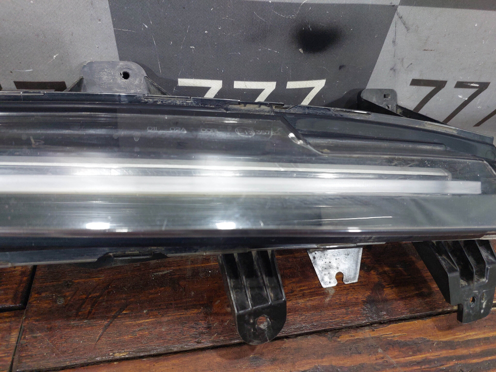 ДХО левый Cadillac Escalade 5 20-нв Б/У Оригинал 85117442