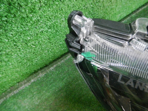 Фара правая Toyota Land Cruiser Prado 150 (2017-н.в.) LED (в пленке)
