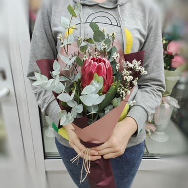 Букет с протеей