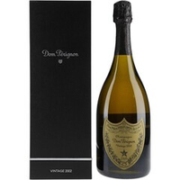 Шампанское Dom Perignon Brut Vintage 2002 0,75 л. В подарочной коробке
