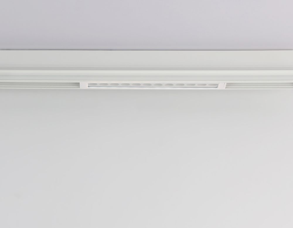 Ambrella Управляемый светодиодный светильник для шинопровода Magnetic 220V диммируемый 3000-6400K Magnetic 220V GL1301