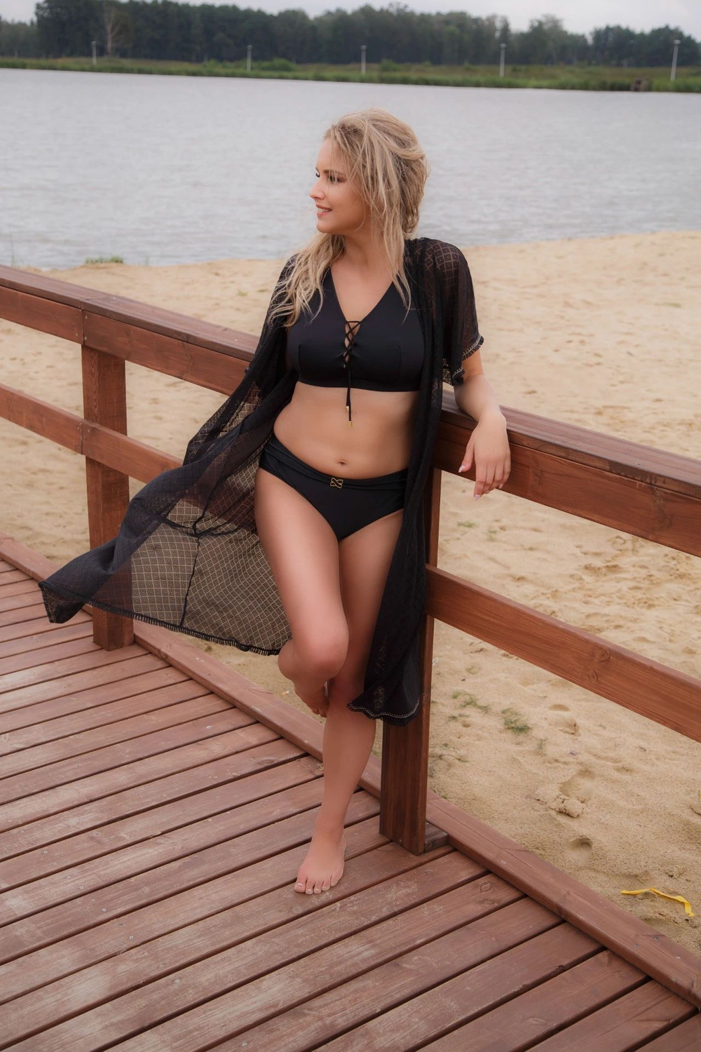 Пляжный бюстгальтер со шнуровкой (Размер: 75F) (Цвет: темно-синий)