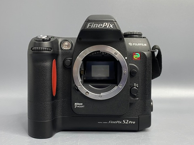 FujiFilm FinePix S2 Pro
