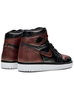 Кроссовки Jordan 1 Retro High Fearless Metallic Rose Gold