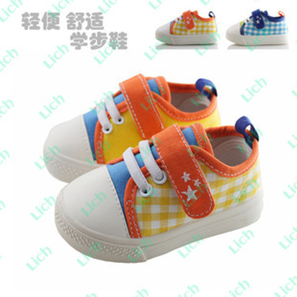 Кеды детские на нескользящей подошве в клетку на липучке