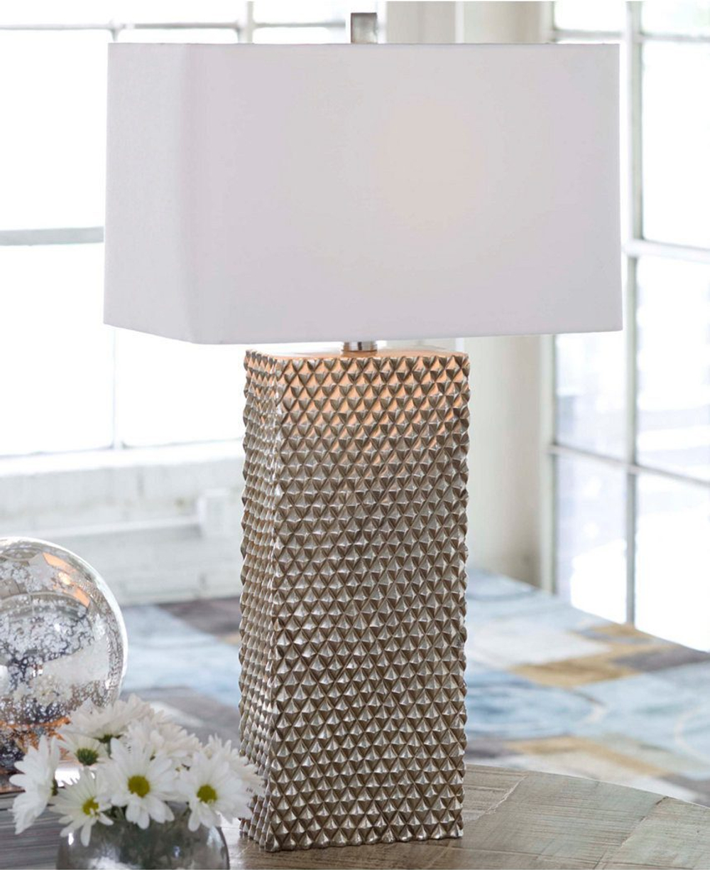 Настольная лампа "Айкон"