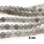 Халцедон бусины, диаметр 6-6,3 мм, цена за 29-30 шт (1/2 нити)
