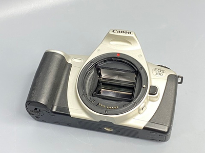 Canon EOS 300