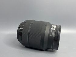 Sony 28-70mm 3.5-5.6 OSS