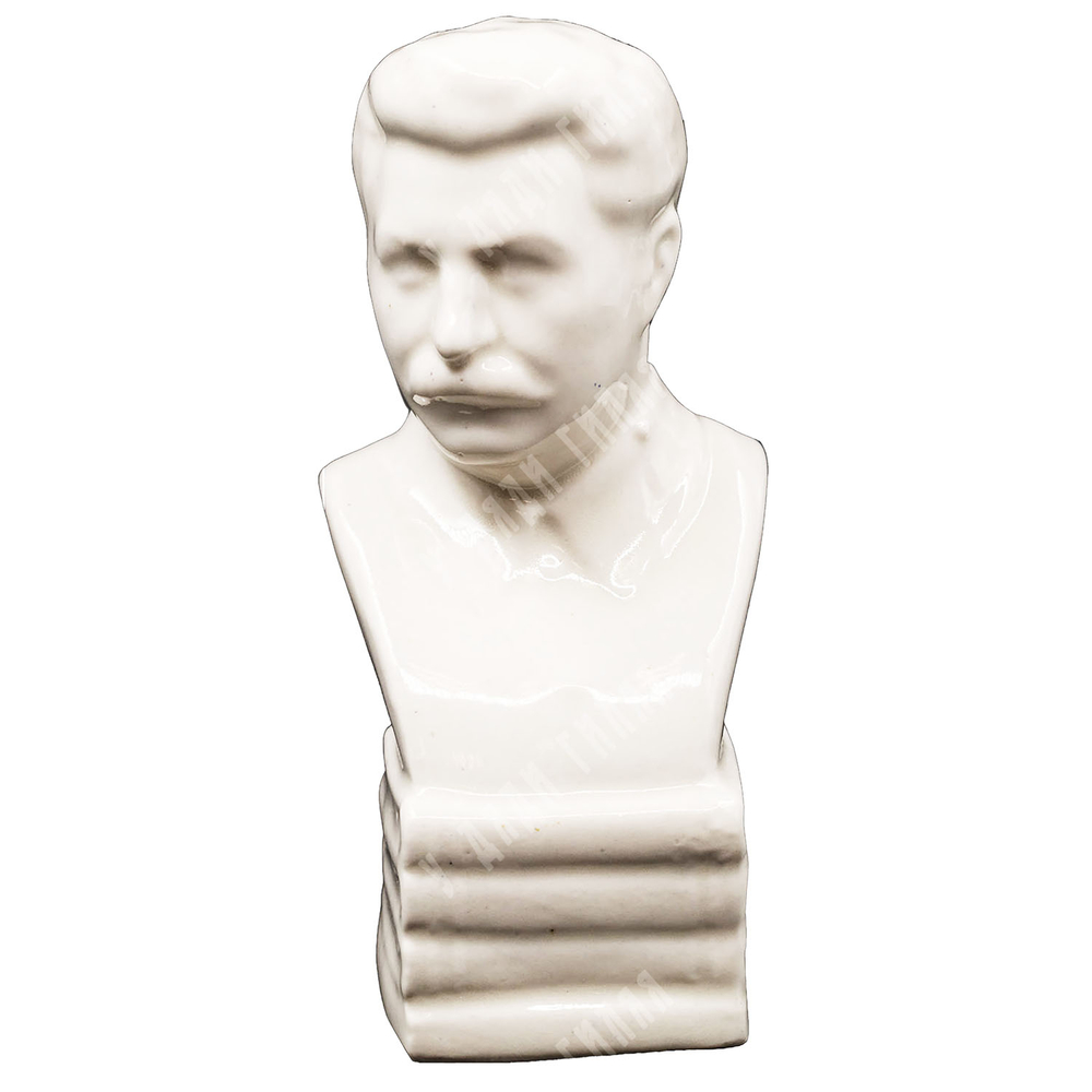 Бюст И. В. Сталина. Фарфор, бельё. Гжель. Конец XX в.