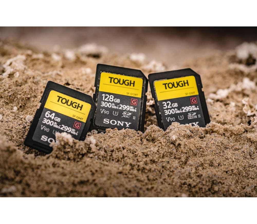 Карта памяти Sony SDXC 256GB Tough UHS-II 299/300Mb/s U3 V90 (SF-G256T)