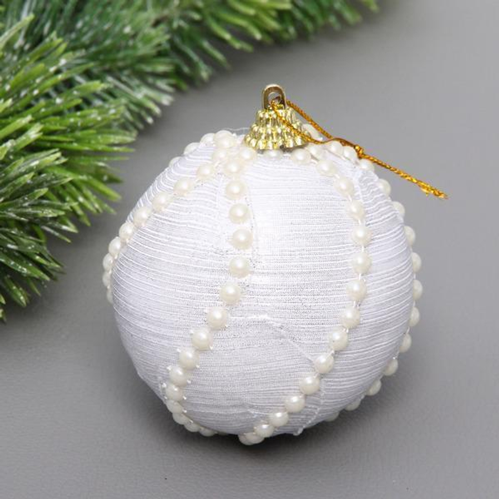 Новогодний шар "Жемчужная россыпь" 8 см, Белый (Серпантин)