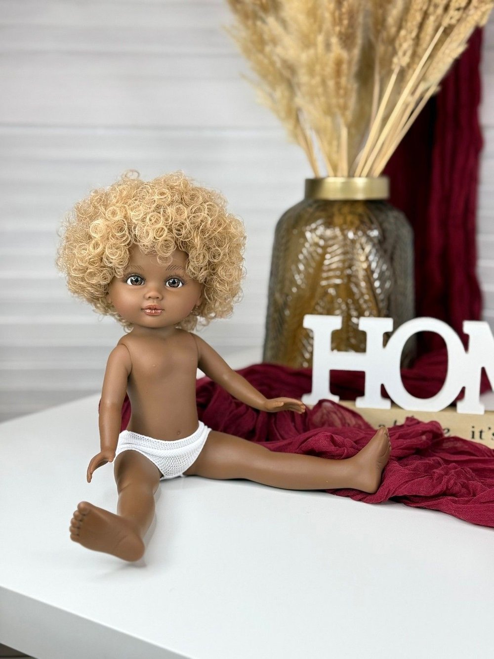 Кукла Manolo Dolls виниловая Sofia 32см без одежды (9211)