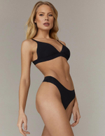 Трусы Aruelle Demi Black стринги (черный)