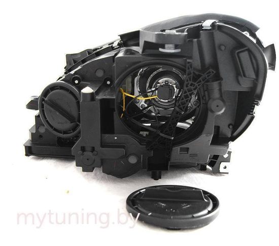 Передние фары Mercedes C W204 black