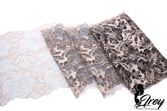 05-98 Вышивка на неэл. сетке 23 см, телесный/черный