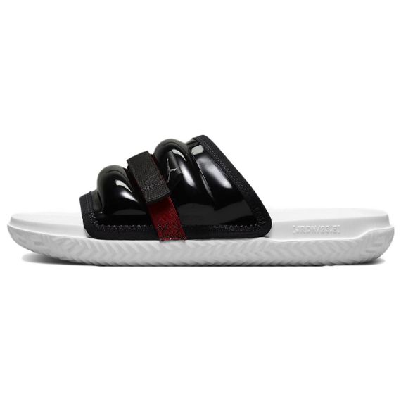 Jordan Super Play 'Black University Red'