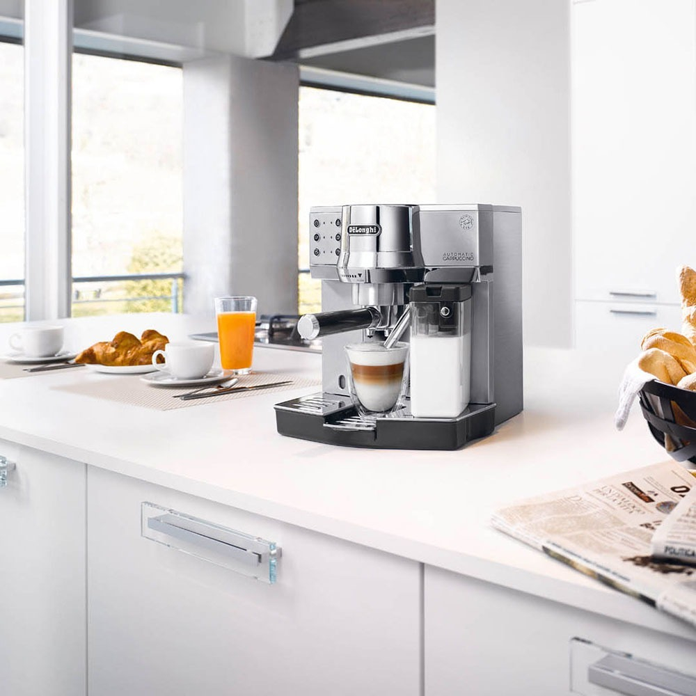8-ми часовая аренда кофемашины Delonghi (с функцией Cappuccino)