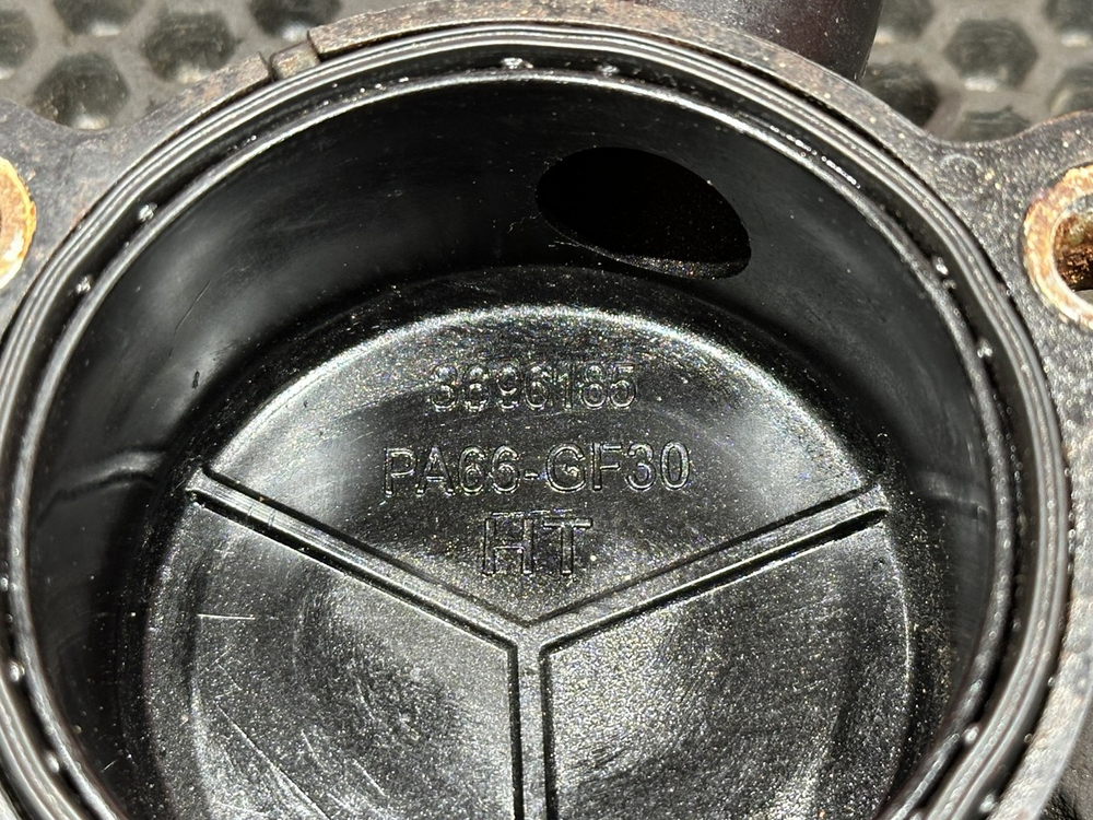 Крышка распредвала 2024г.