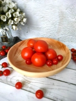 Деревянная сервировочная тарелка из кедра